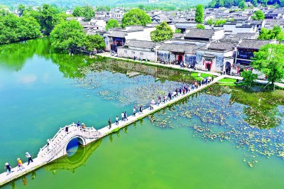 文旅局长变网红“流量”能否变“留量”
